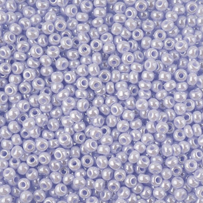 10/0 Preciosa Seed Beads Opaque Natural Lilac Luster