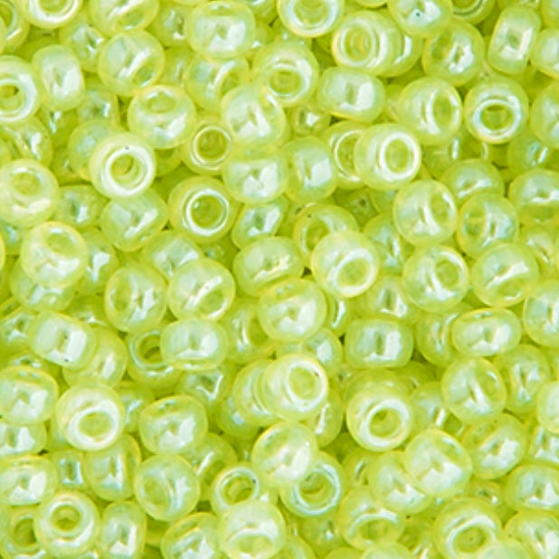 11/0 Miyuki Seed Beads Pale Moss Green Luster 22g Bag