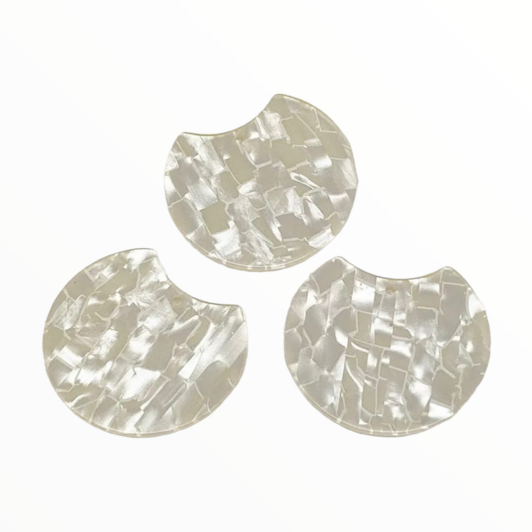 37*30mm Cream Marble Blend Acrylic Rounds, One Hole Sew On
