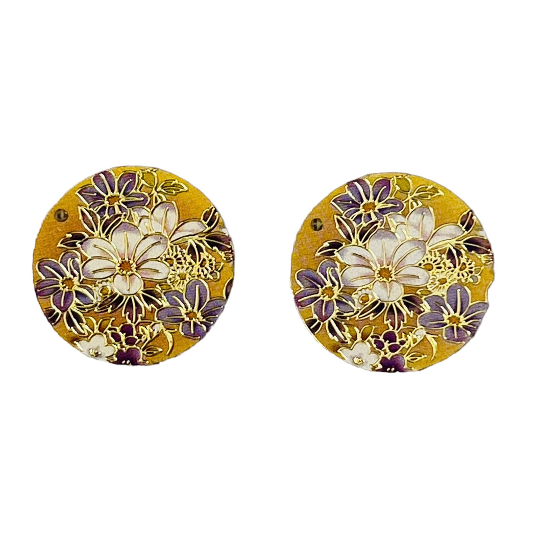 20*20mm Exquisite Round Metal White Florals, Glue On, Sold in Pairs