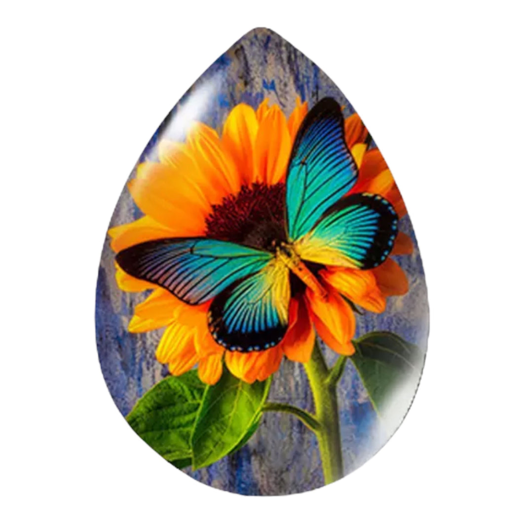 18*25mm Green Butterfly and Flower with Background image in Glass, Glue on, Glass Gem